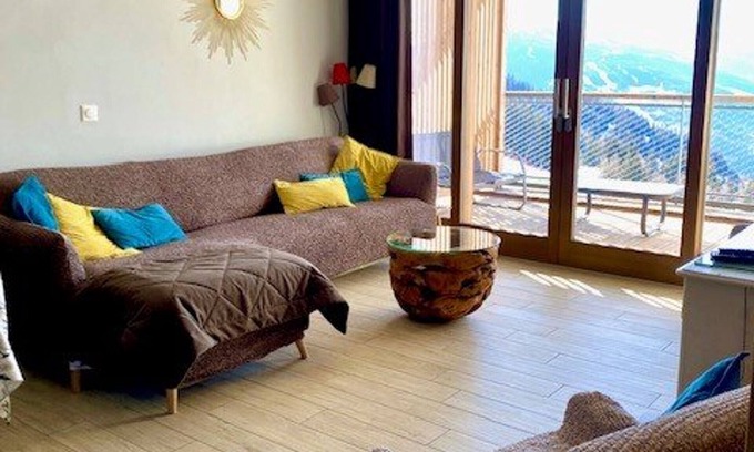 Arc-1600 Apartment | Luxury 3-room apartment in Arcs 1600 with pool, spa, wifi, covered parking, ski-in/ski-out