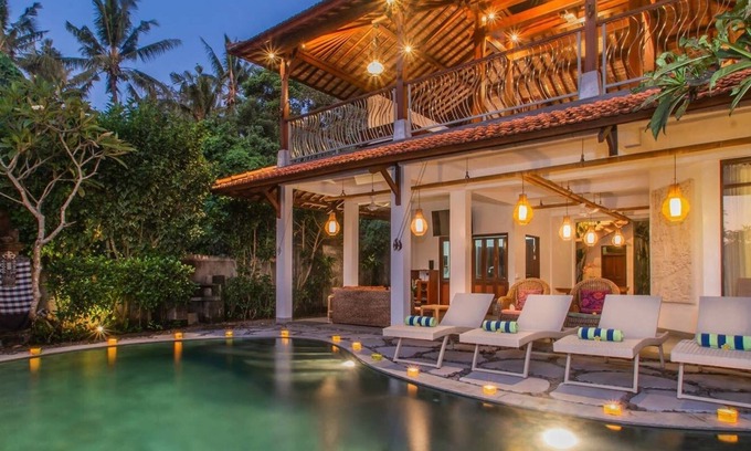 Lodtunduh Villa | Luxury 4 Bedrooms Villa with River View in Ubud