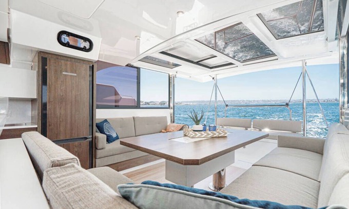 Lubbers Quarters Cay Boat Rental | Luxury 4 stateroom catamaran perfectly located on the docks of Conch Inn Marina