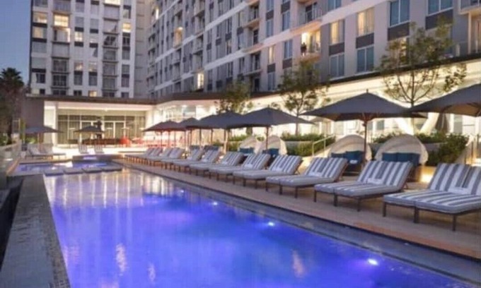 Sandown Hotel | Luxury 5-Star Hotel Apartment in Sandton