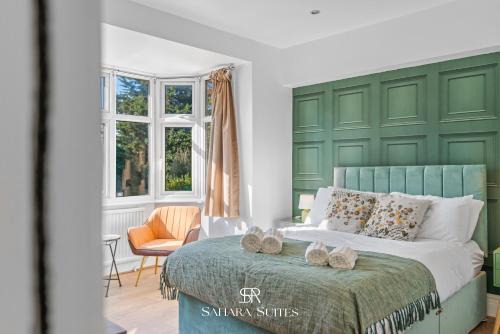 Reading Apartment | Luxury 6-Bed Ensuite - Sleeps 12 - Reading Centre - Monthly Stays - Driveway Parking
