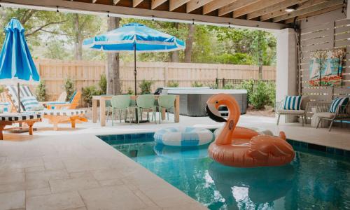 Folly Field House | Luxury 6 Br Sleeps 18 Private Heated Pool Fire Pit