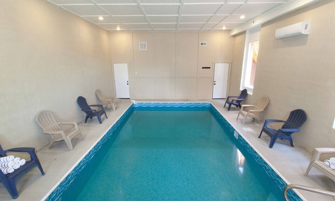 Sevierville Cabin | Luxury 8BR Getaway Pool Hot Tub Gazebo and Mountain Views