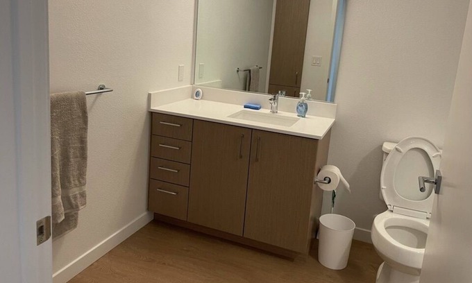 Downtown Apartment | Luxury Apartment South San Francisco