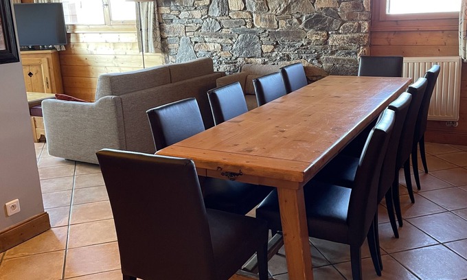 Aime Apartment | Luxury apartment 90m2 sleeps 10 La Plagne Aime 2000 at the foot of the slopes