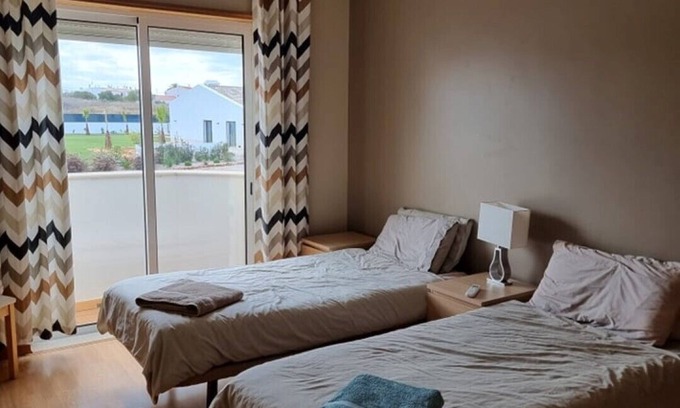 Guia Apartment | Luxury Apartment In Guia, Algarve with a pool