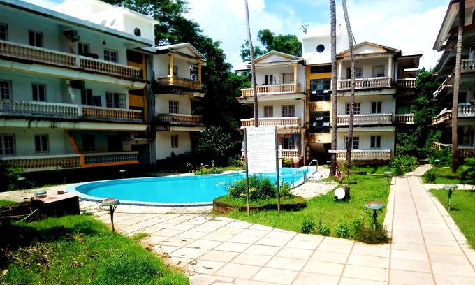 Calangute Apartment | Luxury Apartment with High Speed WIFI & Parking