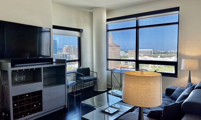 Downtown San Jose Condo | Luxury at The 88