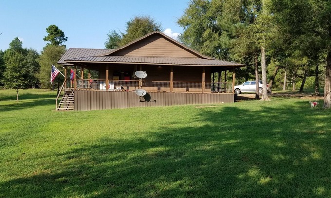 Murfreesboro Cabin | Luxury away from home, we use the term cabin loosely. This truly is our 2nd home