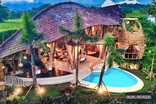 Selat House | Luxury Bamboo Villa