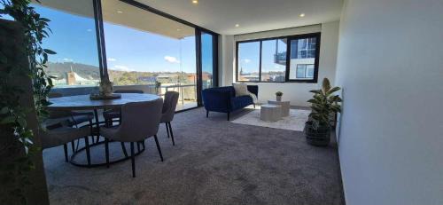 Capital Hill Apartment | Luxury Barton Apartment with Views in Prime Location