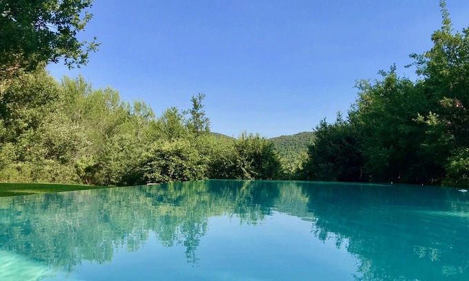 Rognes Villa | Luxury Bastide in Authentic Provence