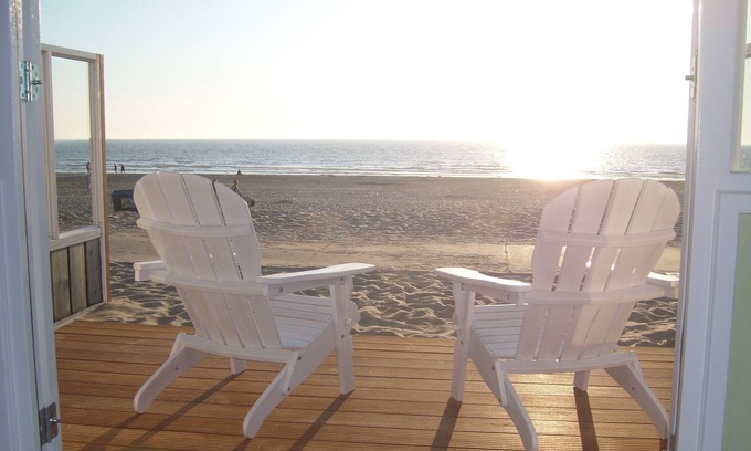 Wijk aan Zee Ski Chalet | Luxury beach house equipped with every luxury (wifi/royal bathroom etc).