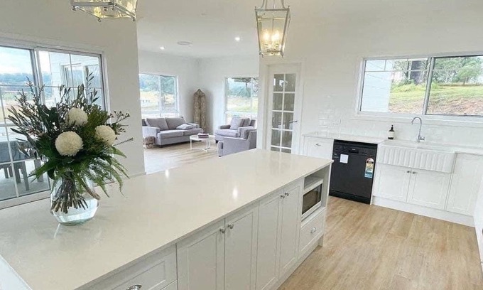 Newee Creek House | Luxury beach town living for the whole family!