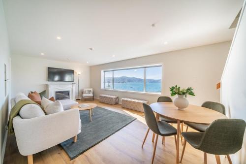 Oriental Bay Apartment | Luxury Beachfront Apartment
