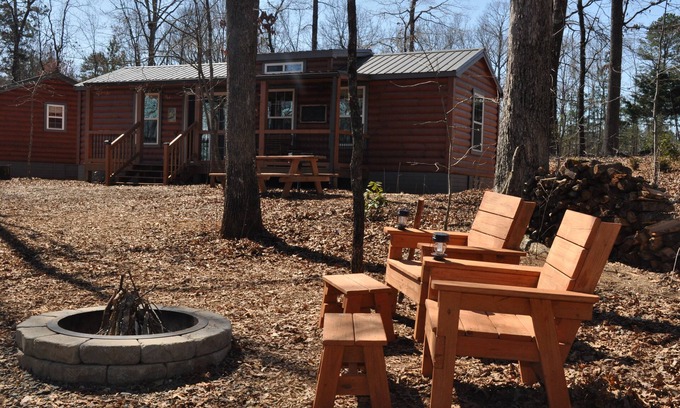 Westminster Cabin | Luxury cabins in the foothills of the Blue Ridge Mountains