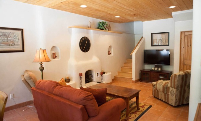 Taos House | LUXURY CANYON SUITESnTAOS CANYON, KIT CARSON NATIONAL FOREST