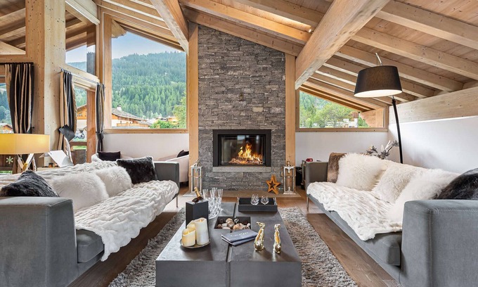 Le Praz Ski Chalet | Luxury Chalet with Pool, Sauna & Hammam in Courchevel