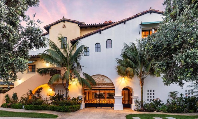 Waterfront Condo | Luxury Condo Close to the Beach & Downtown Santa Barbara!