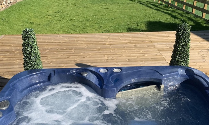 Cockermouth Cottage | Luxury Cottage, views of the Lakes with Hot Tub