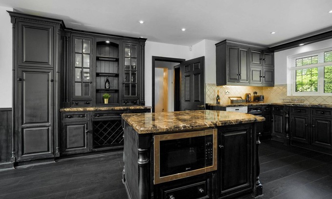 Lichfield House | Luxury designer mansion in West Midlands countryside