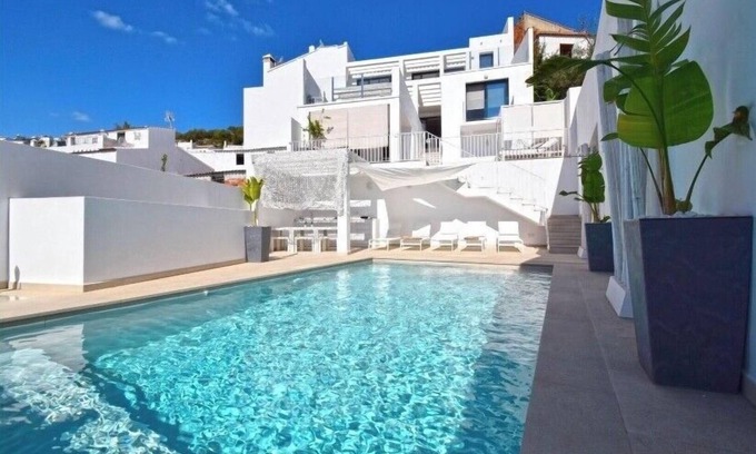 Gaucin House | Luxury Eco Villa with Heated pool in Gaucin Town