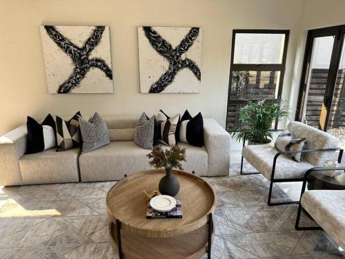 Hartbeespoort House | Luxury Escape - Pecanwood