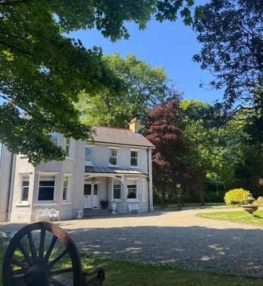 Kells House | Luxury Escape with Hot Tub in County Antrim