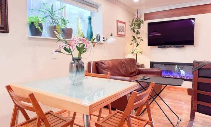 Rockridge House | Luxury Family Home Close to UC Berkeley