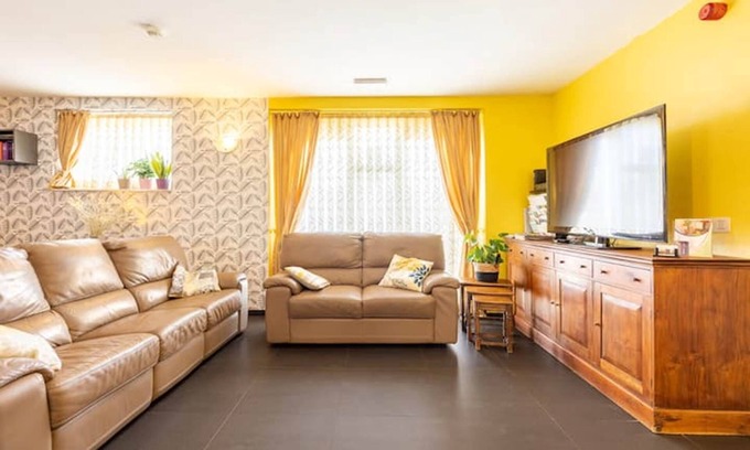 Xhignesse Other | Luxury gîte – For families & friends, up to 14 adults + baby