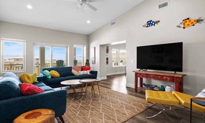 Shibui Sands Condo | Luxury Gulf-View Penthouse – Top Floor 3BR Condo