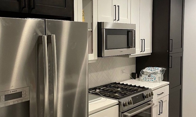 North Buckhead Condo | Luxury highrise skyview ATL