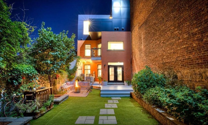 Mile End House | Luxury home in the heart of the Mile-End. Private Garden and fire pit!