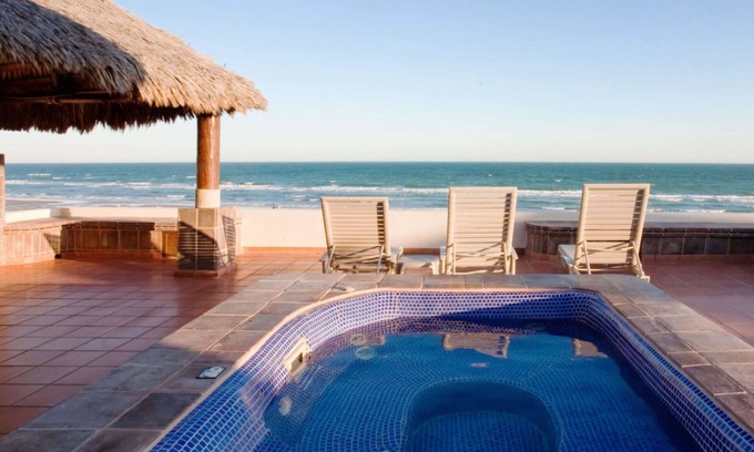 Las Conchas House | Luxury home on Las Conchas beach