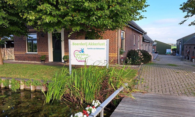 Leidschendam Apartment | Luxury hotel rooms, possibly with farmer's breakfast!