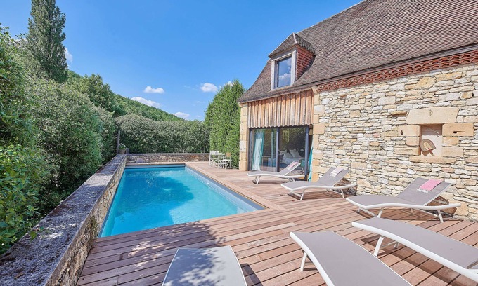 Saint-Amand-de-Coly House | Luxury house - Magnificent 5 * near SARLAT- private heated pool