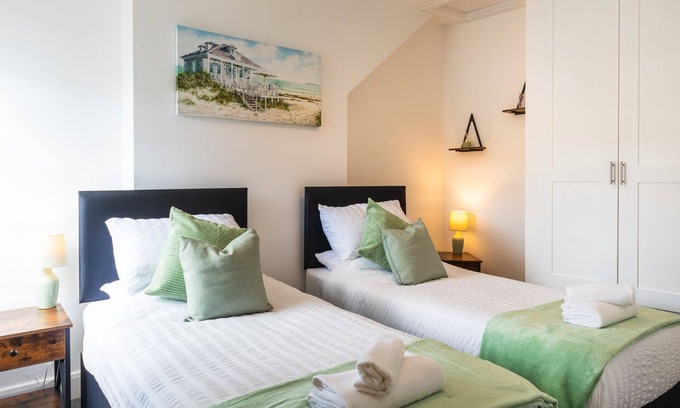 Mumbles House | Luxury House in the Heart of Mumbles Village