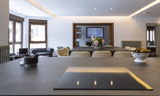 Cangas de Onis House | LUXURY IN THE CENTER OF CANGAS DE ONIS. ABEGO HOUSE (1st).