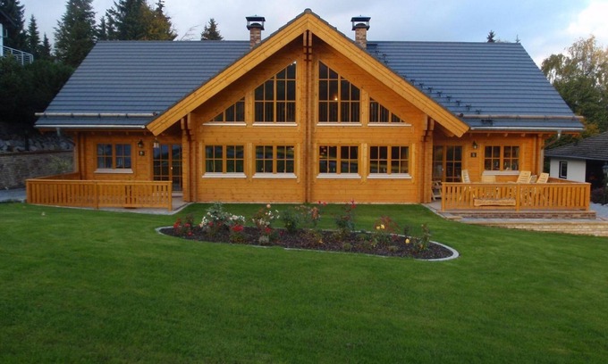 Ortsmitte House | Luxury log cabin, right on the K1 ski and mtb. Lift Willingen, family-friendly
