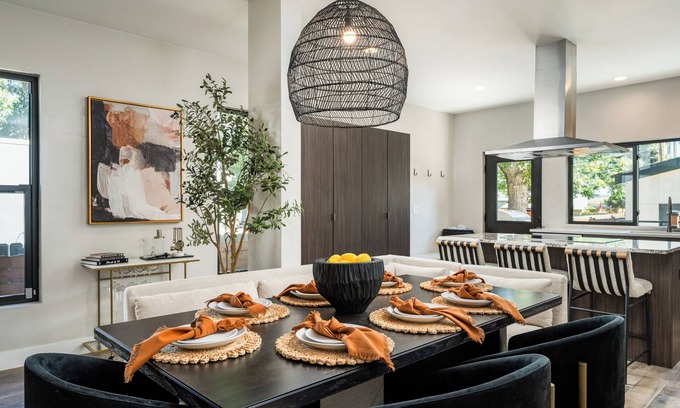 Highland House | Luxury LoHi Denver Home With Hot Tub & Sauna On Bike Trail 25m to Red Rocks