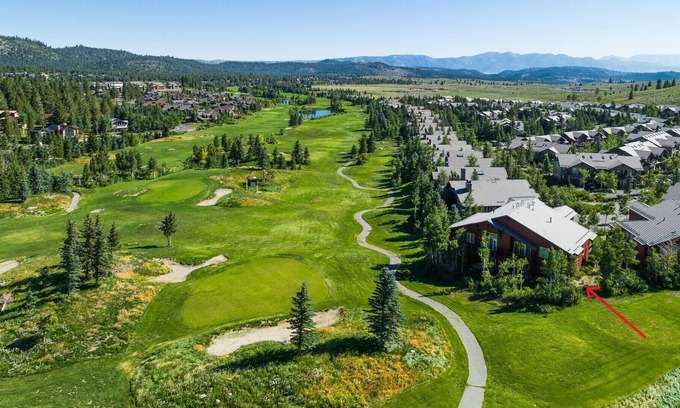 Mammoth Lakes Cabin | Luxury Mammoth Rock Corner Cabin - Trails/Golf