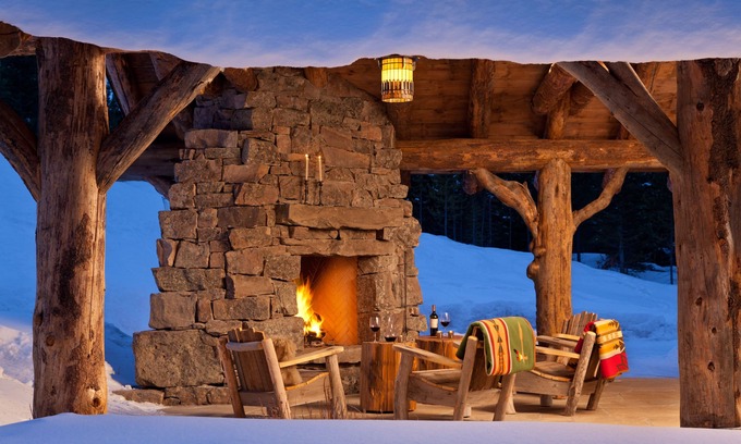 Spanish Peaks House | Luxury Mountain Retreat, Minutes from World Class Skiing and Fishing.