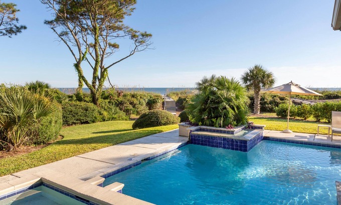 Oceanside House | Luxury Oceanfront Home with Private Pool, Sleeps 16 in the heart of Sea Pines