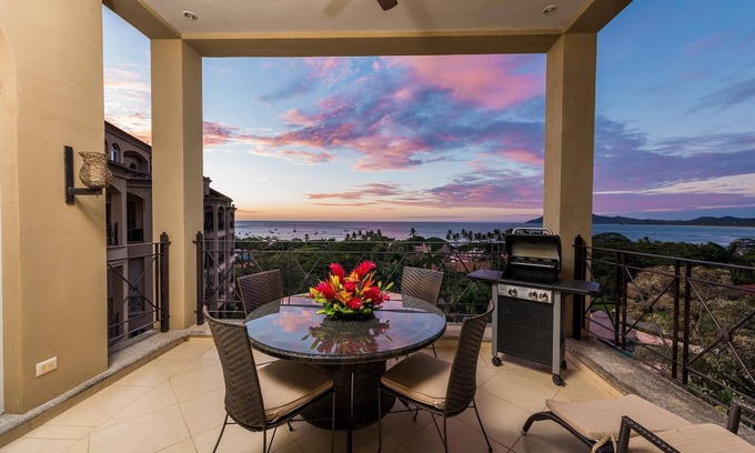Tamarindo Condo | Luxury ocean view condo recently renovated - At Tamarindo