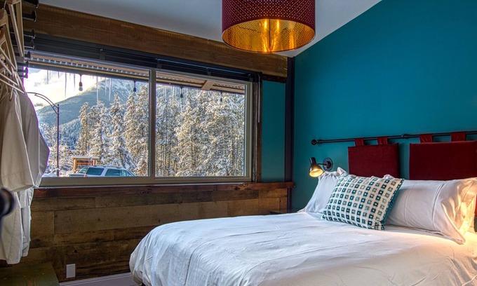 East Kootenay Cabin | Luxury Private Cabin in main village