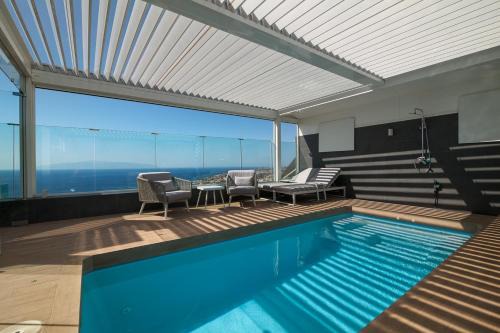 Costa Adeje Villa | Luxury private villa with heated pool and amazing ocean view