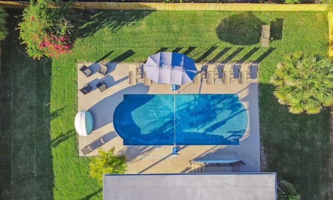 Sun Bay South House | Luxury, Resort-style 4bedrooms/2.5bathrooms House! with a Large Pool.