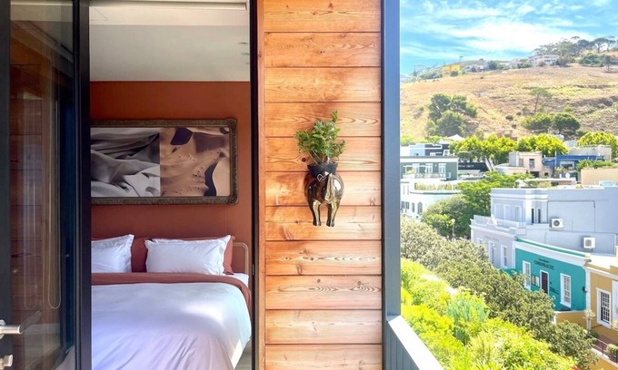 Bo'Kaap Apartment | Luxury Retreat | De Waterkant