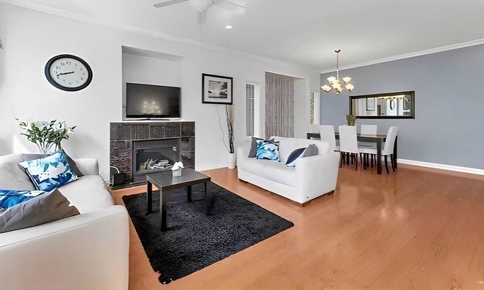 McMillan House | Luxury & Spacious House air-conditioned