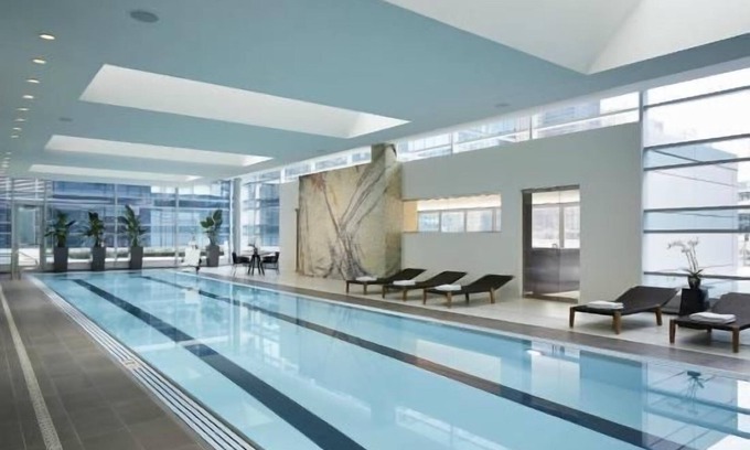 Queens Apartment | Luxury Studio with Pool and Gym